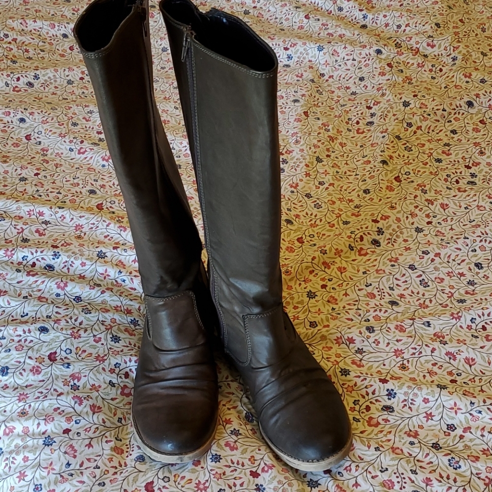 Brown Boots